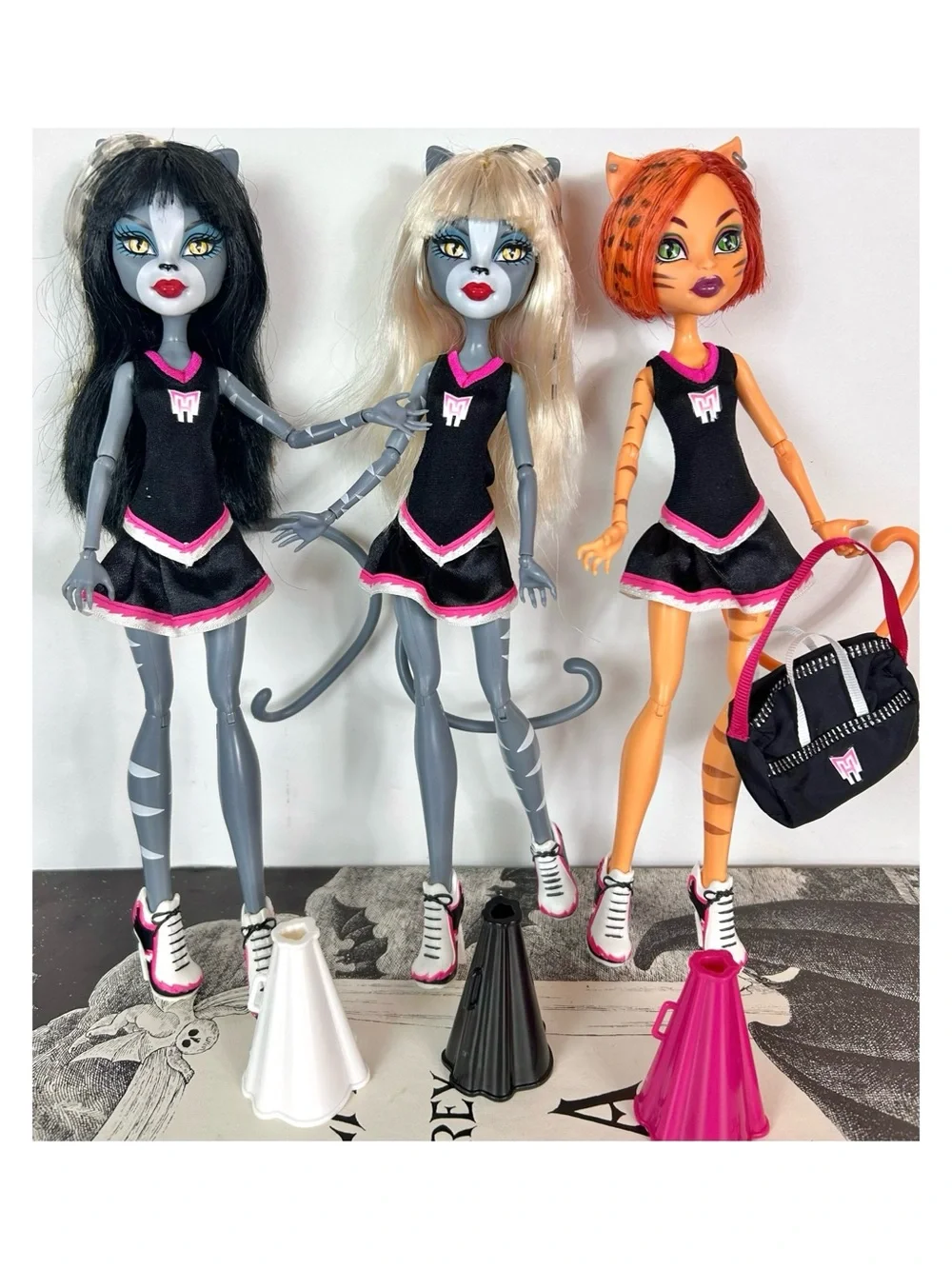 Monster High Fearleading Werecat Sisters 3 Toralei, Meowlody Purrsephone